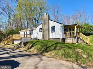 2504 Little Georgetown Rd, Hedgesville, WV 25427