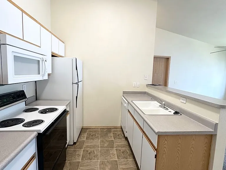 10697 W Halstead Ln #201 — Photo 1