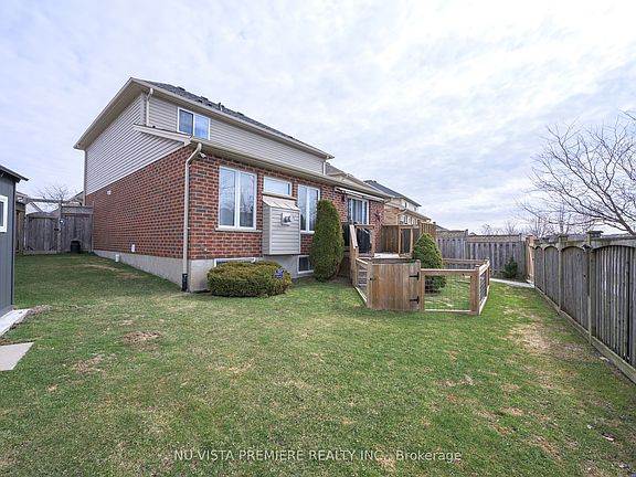 4th image of 1582 Chelton Pl
