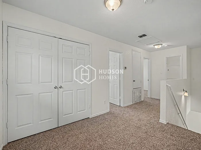 3814 Amber Holw — Photo 8