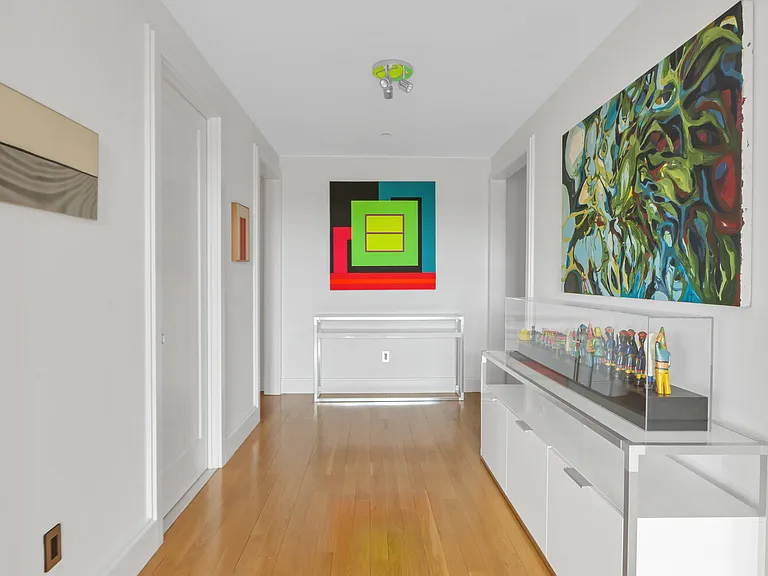 110 Central Park S #8B — Photo 7
