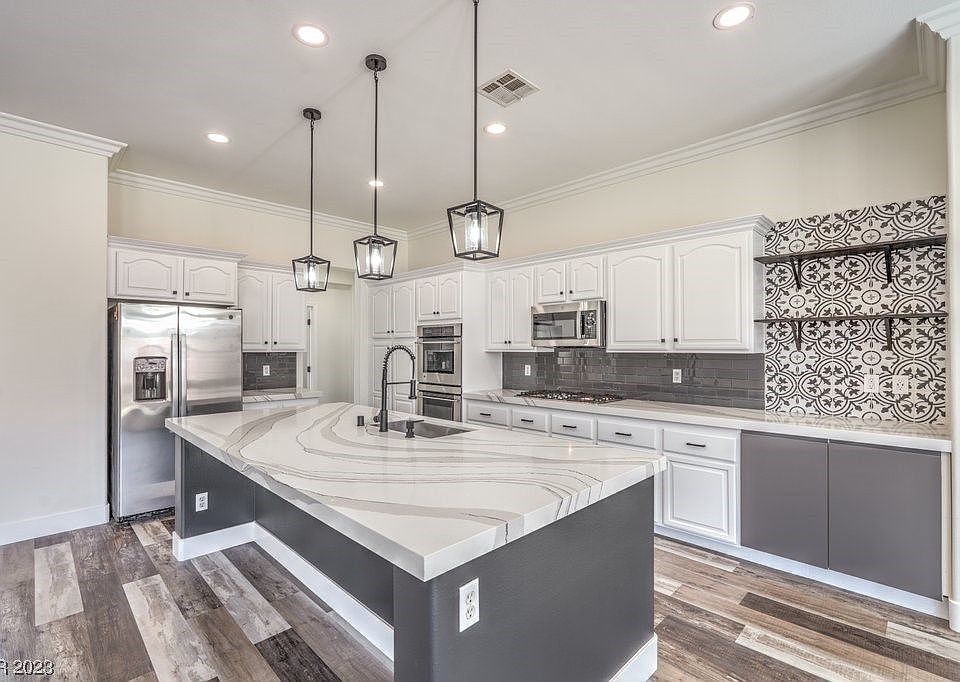 1st image of 10848 Meadow Garden Ct