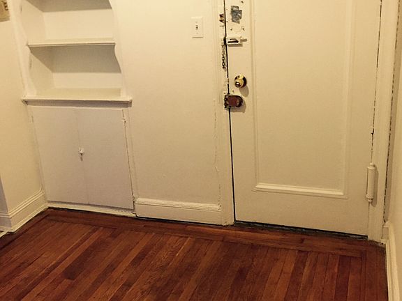 4th image of 233 E 32nd St APT 3H