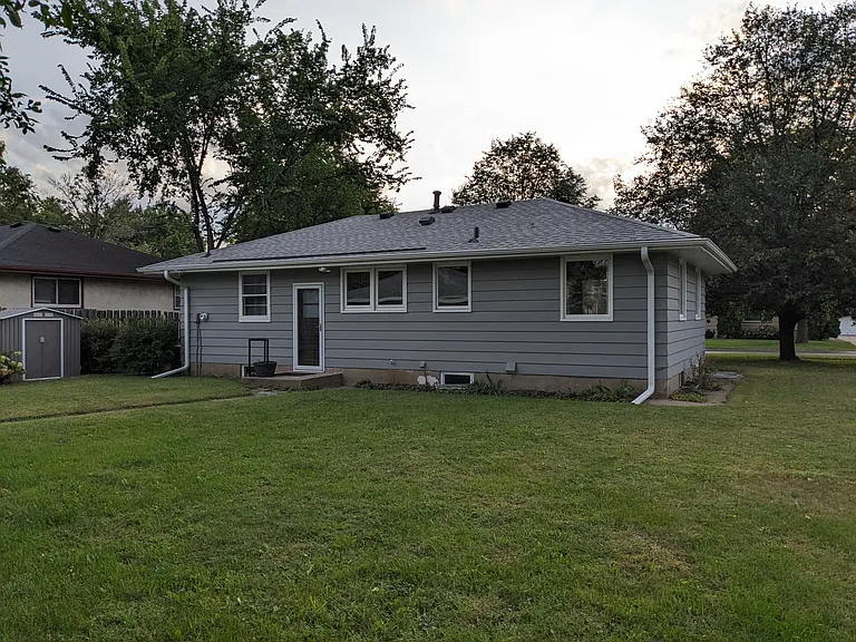 5437 Logan Ave N — Photo 2