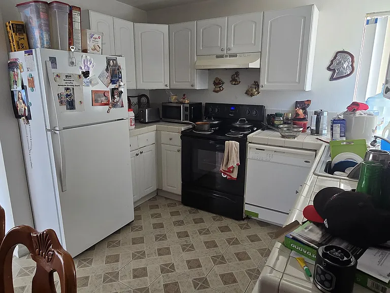 969 Temple Dr #2 — Photo 7