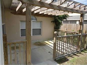 3rd image of 578 Woodland Creek Blvd
