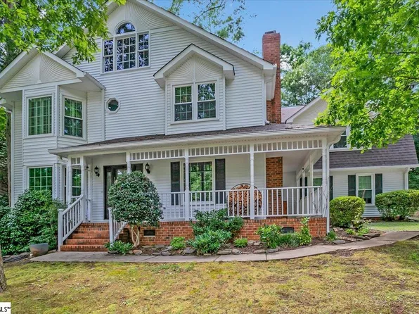 13 Crosswinds Way, Greer, SC 29650