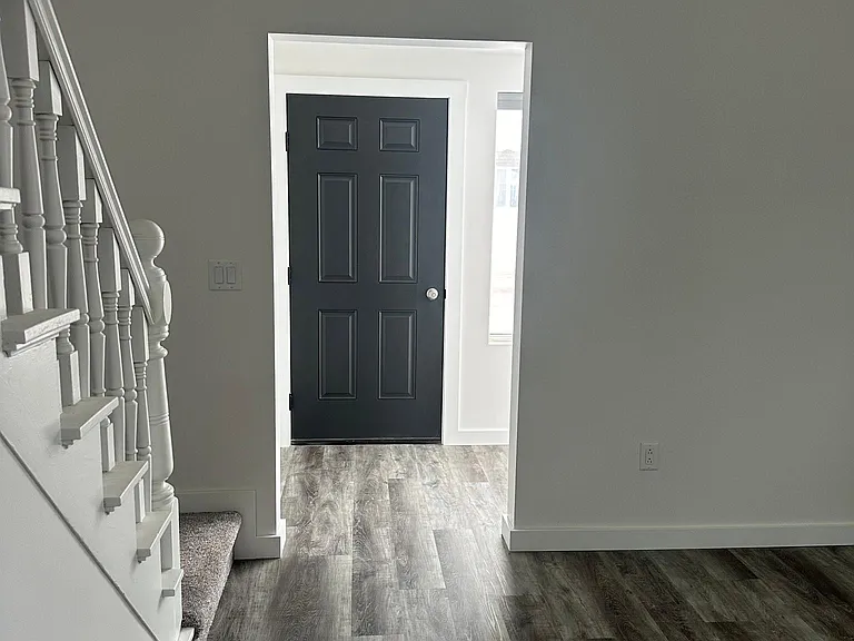 308 E Montezuma Ave — Photo 5