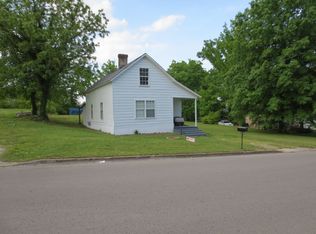 324 W 14th St, Columbia, TN 38401