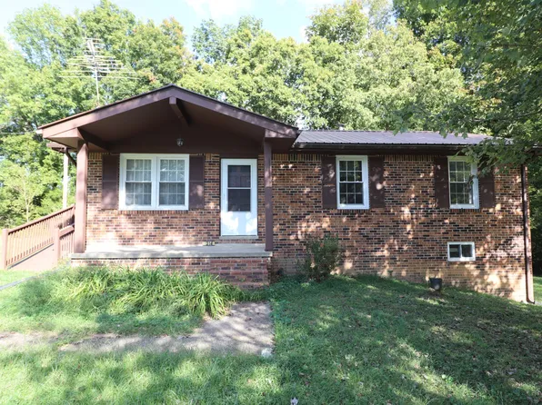 314 Wind Curve Cir, Lafayette, TN 37083