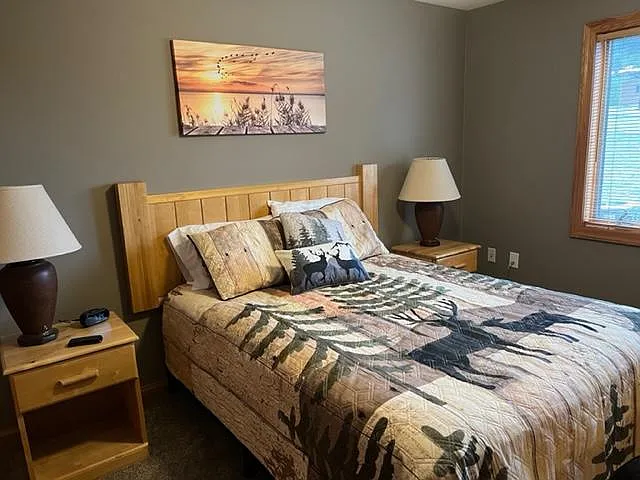 1828 Parkland Dr #403 — Photo 13