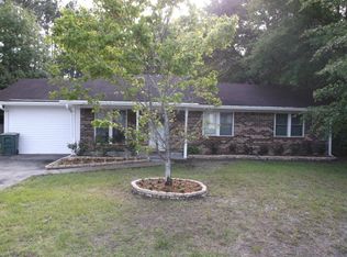 1012 Pineland Ave, Hinesville, GA 31313