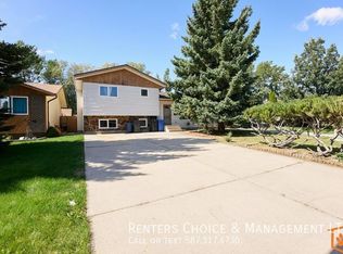 114 Ojibwa Pl W, Lethbridge, AB T1K5K5