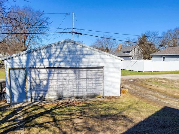 506 1st Ave, Mendota, IL 61342