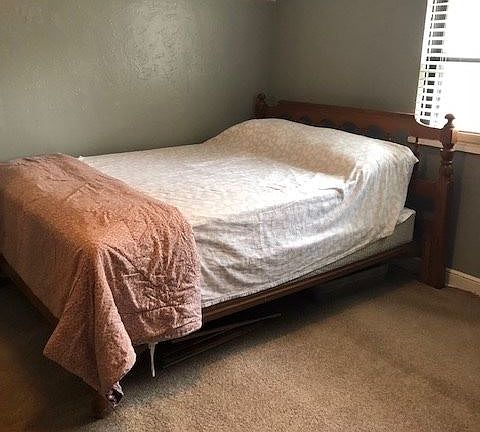 3rd image of 5410 Staunton Ave SE