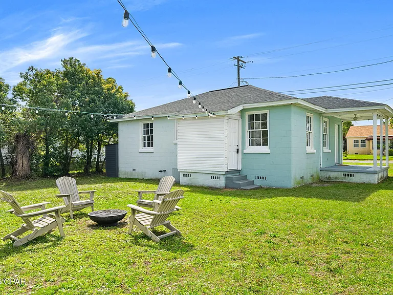 1114 McKenzie Ave #A — Photo 20