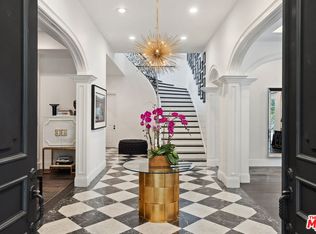 1600 Clear View Dr, Beverly Hills, CA 90210