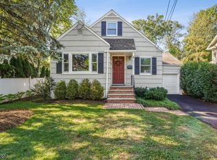 159 Watchung Ave, Chatham, NJ