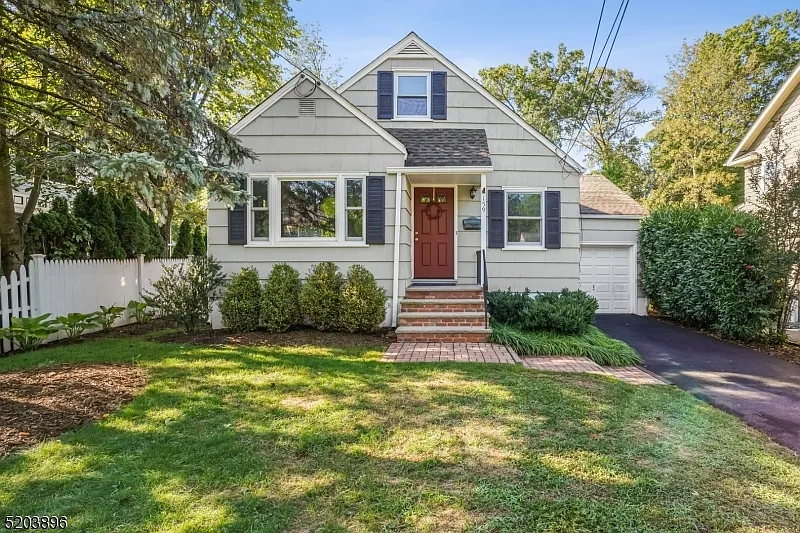 159 Watchung Ave photo 1