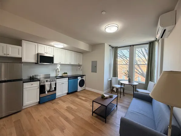 (undisclosed Address), Philadelphia, PA 19104