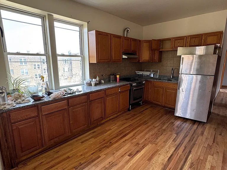 2856 W Roosevelt Rd #3R — Photo 7