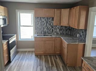 54 Woodstock Ave #2, Putnam, CT 06260