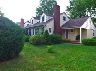 8 Mayfair Rd, Baldwin, NY 11510