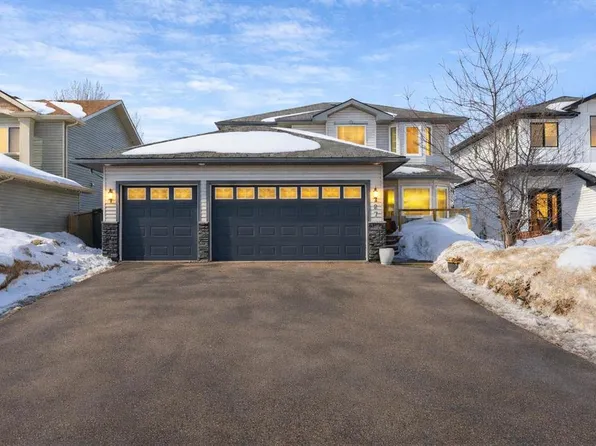 327 N Williams Dr, Wood Buffalo, AB T9H 5N6