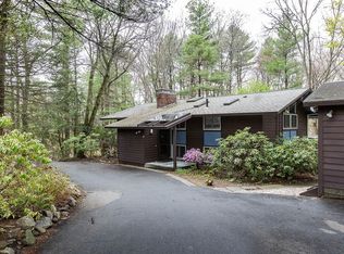 8 Demar Rd, Lexington, MA 02420