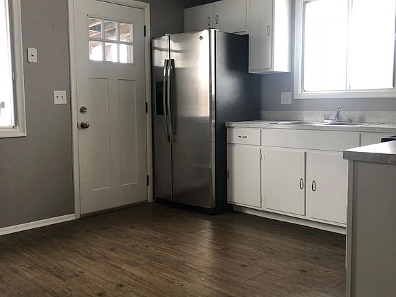 3rd image of 7222 S 78th St