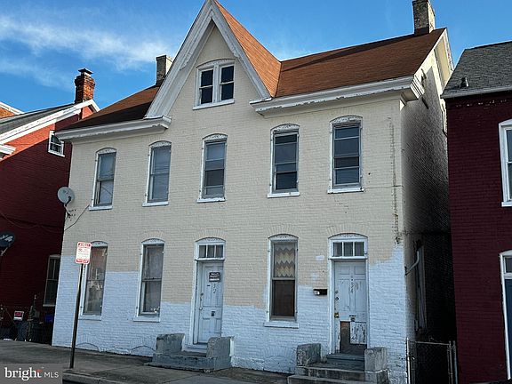 3rd image of 32 S Cannon Ave