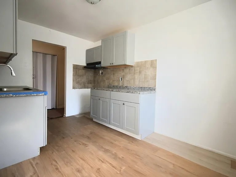 58 Underwood St #B7 — Photo 3