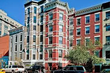 355 West 29th Street in Chelsea