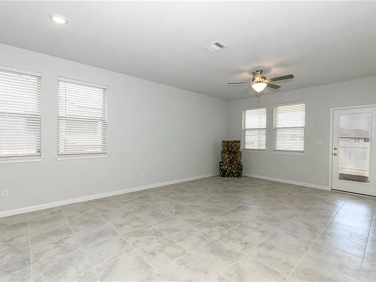 108 Otella St — Photo 18
