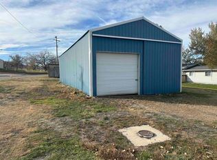 608 6th Ave, Edgemont, SD 57735