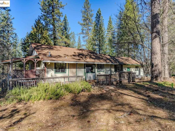 1515 Cathey Ln #1, Mokelumne Hill, CA 95245