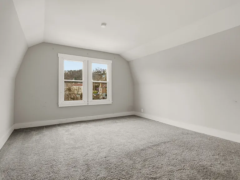 7040 Kedron St — Photo 17