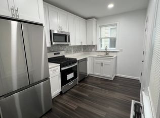81 Alder St #A81, Waltham, MA 02453