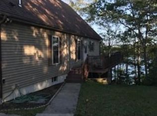 42 Lakeview Blvd, Plymouth, MA 02360