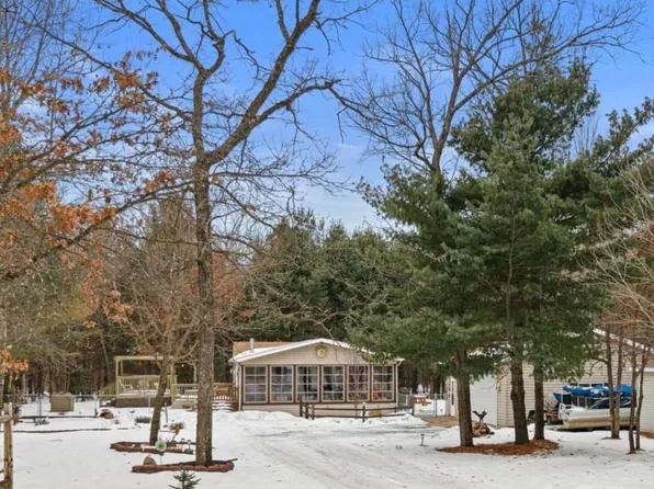 543 Feather Trl, Nekoosa, WI 54457