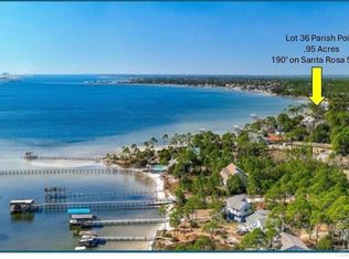 36 Parish Blvd, Mary Esther, FL 32569