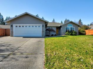 2614 SW Allen Creek Rd, Grants Pass, OR 97527