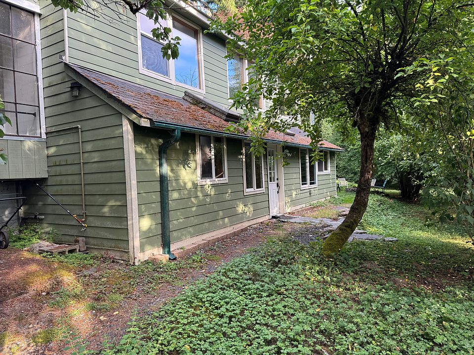 1st image of 1010 34th St #2