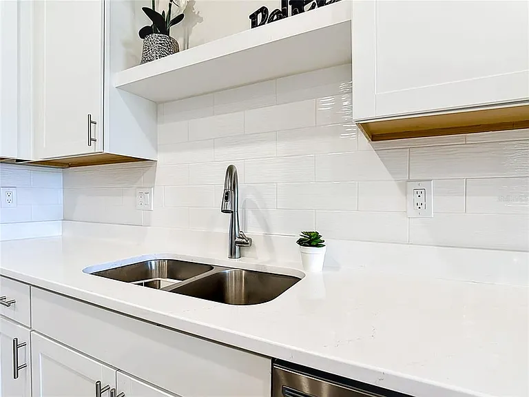 371 Crossings Ave — Photo 11