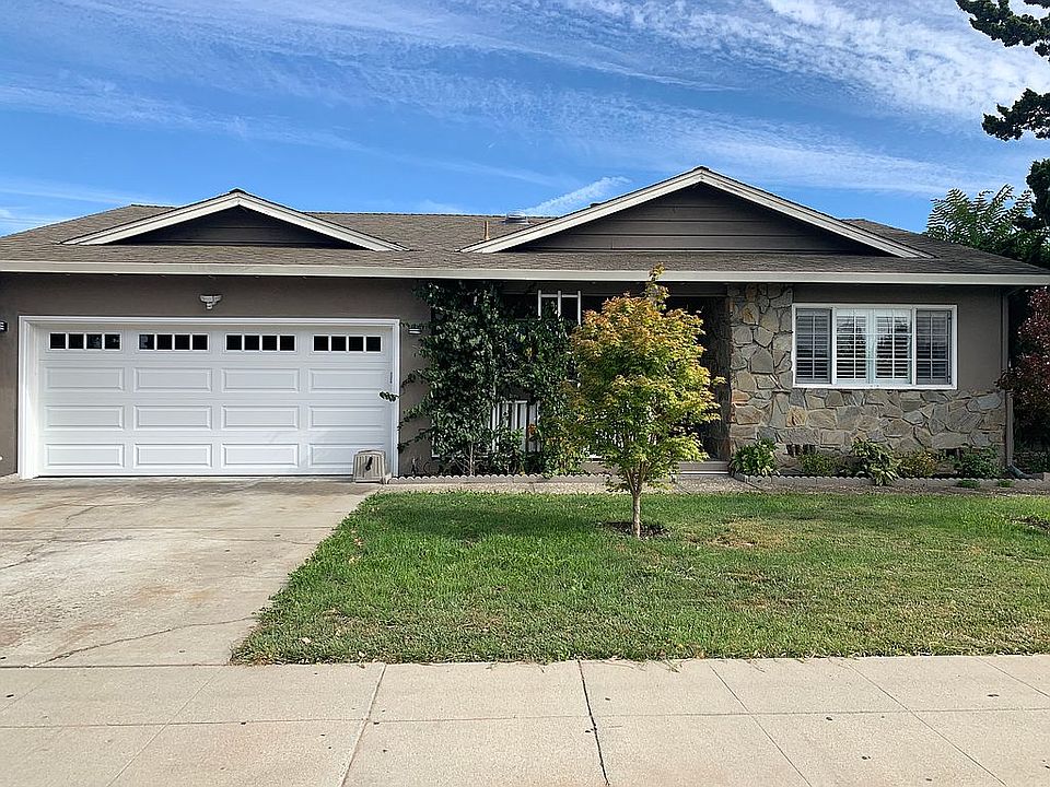 1st image of 1032 Branham Ln