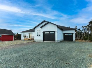 26 Edgewater Ln, Torbay, NL A1K0H1