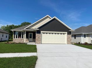 1288 Brayden Ln, De Pere, WI 54115