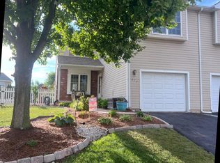677 Honeysuckle Way, Pennsburg, PA 18073