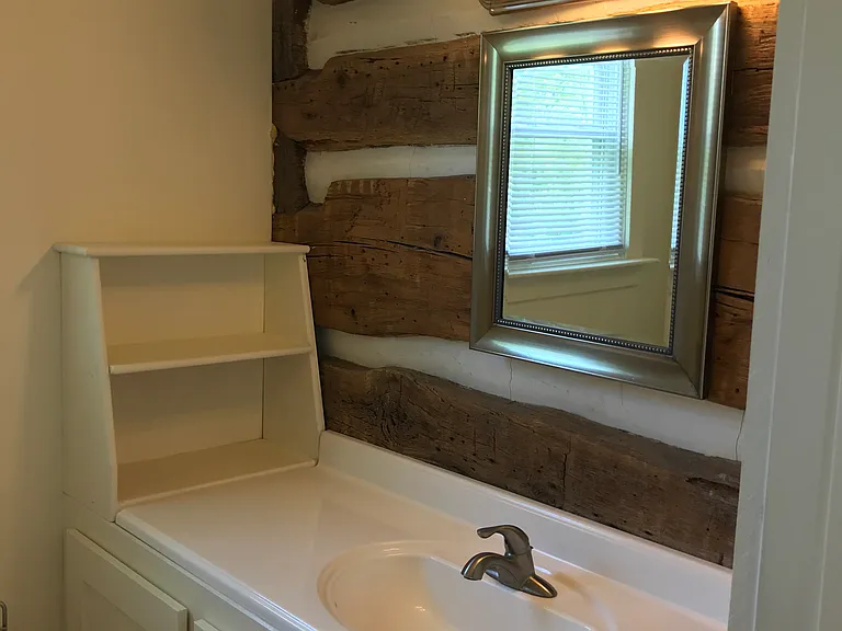 6514 Creek Rd — Photo 3