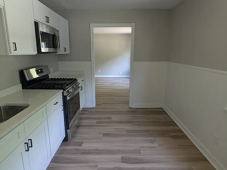 4938 Corduroy Rd — Photo 2